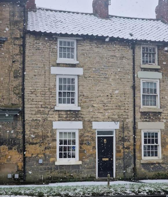 Black Cat Cottage - Central Pickering Grade 2 Listed Cottage Eksteriør billede